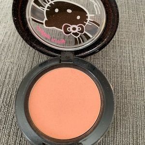 MAC Cosmetics Makeup - Special Edition Mac Blush MAC Cosmetics Makeup - Special Edition Mac Blush